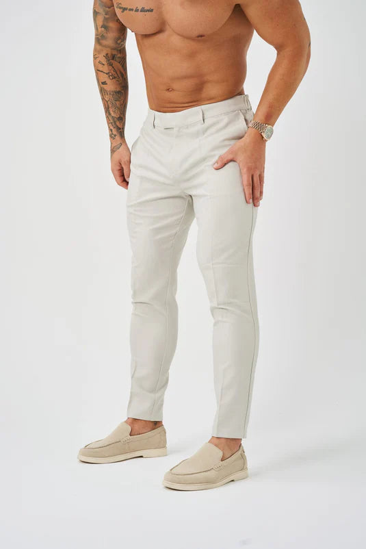 CALÇA ALFAIATARIA REISE AGASSI LEVE 3 COM 50%OFF